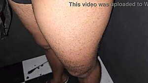 Gay Passiva Foi Conhecer Um Sex Club Para Homens E Se Deparou Com Dois Ativos Que Desceram Pica No Seu Cu Até Leitar