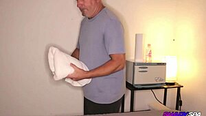 Shady Spa Alessia Gets Oiled Up for a Slick Handjob Session