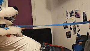 FEMBOY HUSKY FURSUITER CUMS WHILE RIDING HIS BOYFRIEND