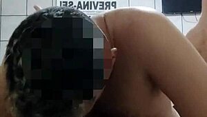 big bear fucks me bareback in the hotel room 😘