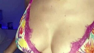 spanish slut natty mellow gets off solo with wild toys in private