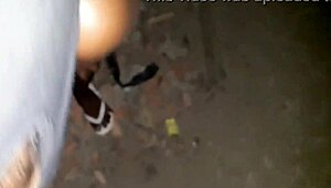 Putaria Rolou Na Casa Em Obra Magrinha Caiu De Boca Na Piroca Do Maloqueiro.