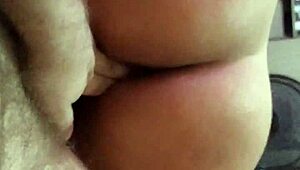 Hot bitch orgasms from double vaginal anal fisting