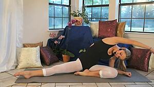 Wow! Can You Believe These Flexibility Stretches for Cheerleaders and Dancers?