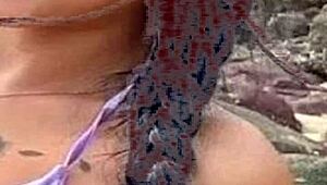 Drawing a hot african woman in bikini on the beach while masturbating