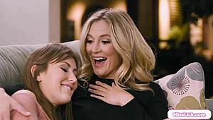 Stepdaughter Boldly Rims Stepmom in First Lesbian Encounter