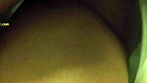 Brazilian milf in mini dress seduces with upskirt on train