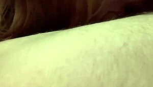 Amateur Girl Screams, Fuck Me in Every Position!