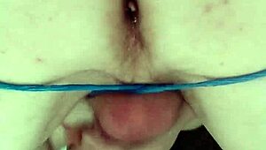 i'm masturbatin' as a bi guy, feelin' so good