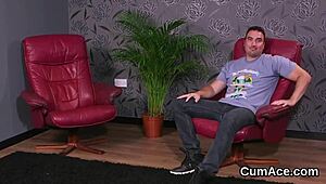 foxy beauty takes a huge cumshot on her face and swallows it all 😋🍆