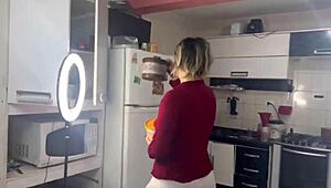 Preparando um cafezinho da manha daquele jeito que vcs gostam