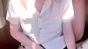 Look at this beautiful Thai girl, wanna see her nudes outside right now?