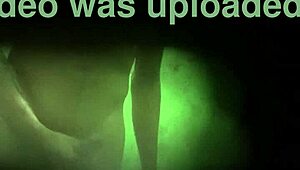 batendo uma no banheiro de casa