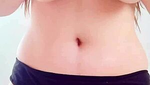 बाहर बड़ी काउगर्ल चूचियों पर हॉट मसाज