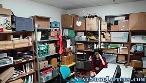 this real amateur is riding dick