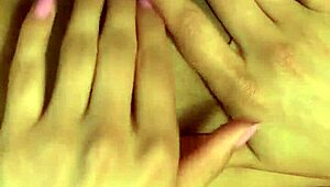 come fuck my indian pussy