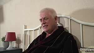 Blonde Teen Deepthroats Grumpy Cock and Swallows Every Drop with Passion