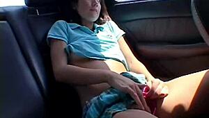 CHLOE 18 SHOWS NATURAL TITS WHILE FINGERING PUSSY IN CAR