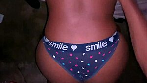 दादा दादी के घर में बांगिंग करते हुए पकड़े गए, चुप रहो!