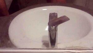 Young Gay Guy Masturbates Intensely In His Room