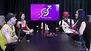 man, the weirdest moment when she shat on his dick, and the strong smell hit her pussy - Jefao Oficial, Karen Oliver, Casal Porra Loka!