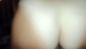 Russian mommy seduces Bulgarian boy for steamy oral action