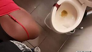 Sexy couple in homemade video