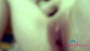 Intriguing Webcam Teen 18+ Deals With Older Associate's Jerk Behavior In Hardcore Sex