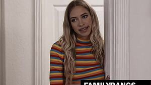 I love watching jake adams and khloe kapri fuck hard.