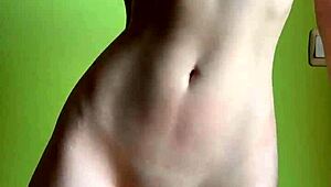 maiskii’s wet shaved pussy begs for your touch tonight