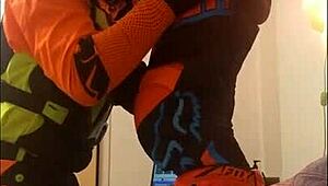 Watch this gay motocross blowjob in fetish costumes?