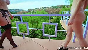 Cougar Dee Williams Shows Teen Natalia Queen Naughty Squirting Tricks