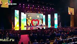 hey, wanna see anna semenovich's nipples?