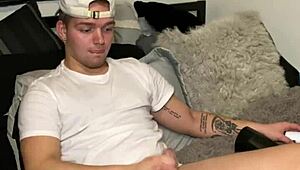 i sent my hot fuck buddy a video for her to masturbate to - instagram joshuaaalewisss