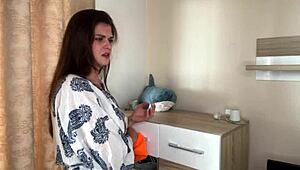 Romantic teen girl gets filled with hard cock in naughty sex