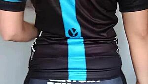 I got so hot after spinning class, couldn’t resist showing off my wet pussy