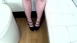 I’m blown away by Chloe Carter swallowing huge cock deep in wild POV facefuck.