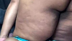 I masturbate my fat hairy pussy