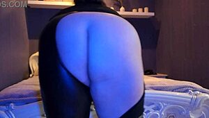 Sexy chubby milf twerks in ripped leggings, teasing huge ass