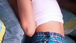 Hot School Babe Sucking Cock Until Cumshot in Mouth