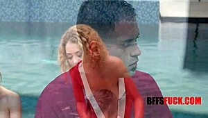 How Teen Bffs Spend Day Off