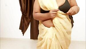 Chubby Asian Aunty Reveals Her Fat Tits And Boobs Seductively