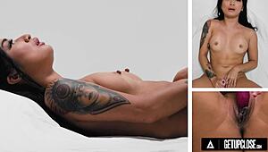 Up close - how does avery black orgasm solo?