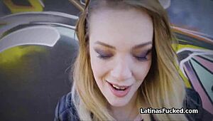 Latina Babe Sucks Cock Outdoors on Public Street in Reality Hardcore