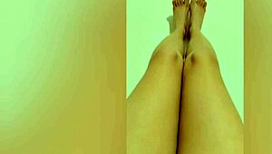 Hot Stepsister Films Sexy Legs On Phone