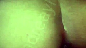 Girlfriend removes condom during threesome