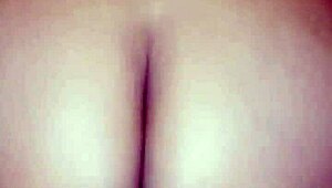 Girlfriend Gets Cream Inside! Watch Her Moan in Pleasure!