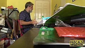 Milf throated by Pascal in hardcore fingering session!