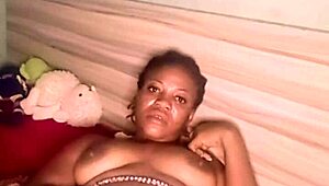 Vivi Queen Enjoys Solo Masturbation With Fingering