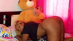 Teen Stepsister Wakes Up Horny for Rough Deepthroat and Creampie